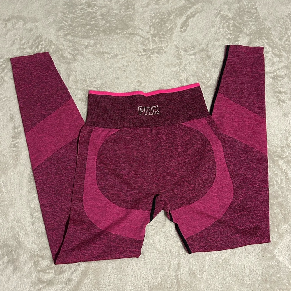 pink leggings with contour